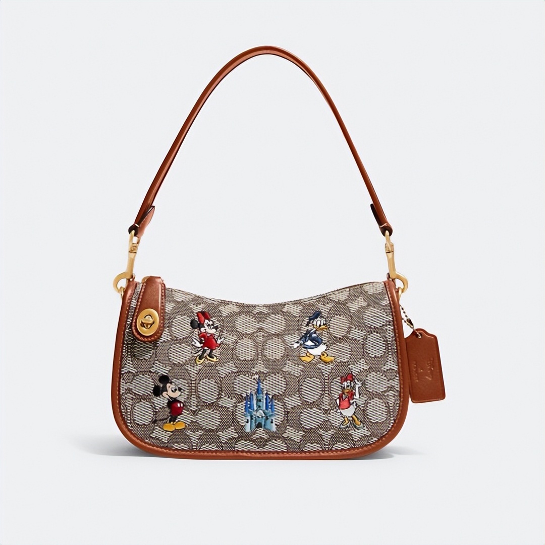 coach和迪士尼联名包米奇,coach双肩包迪士尼联名二手