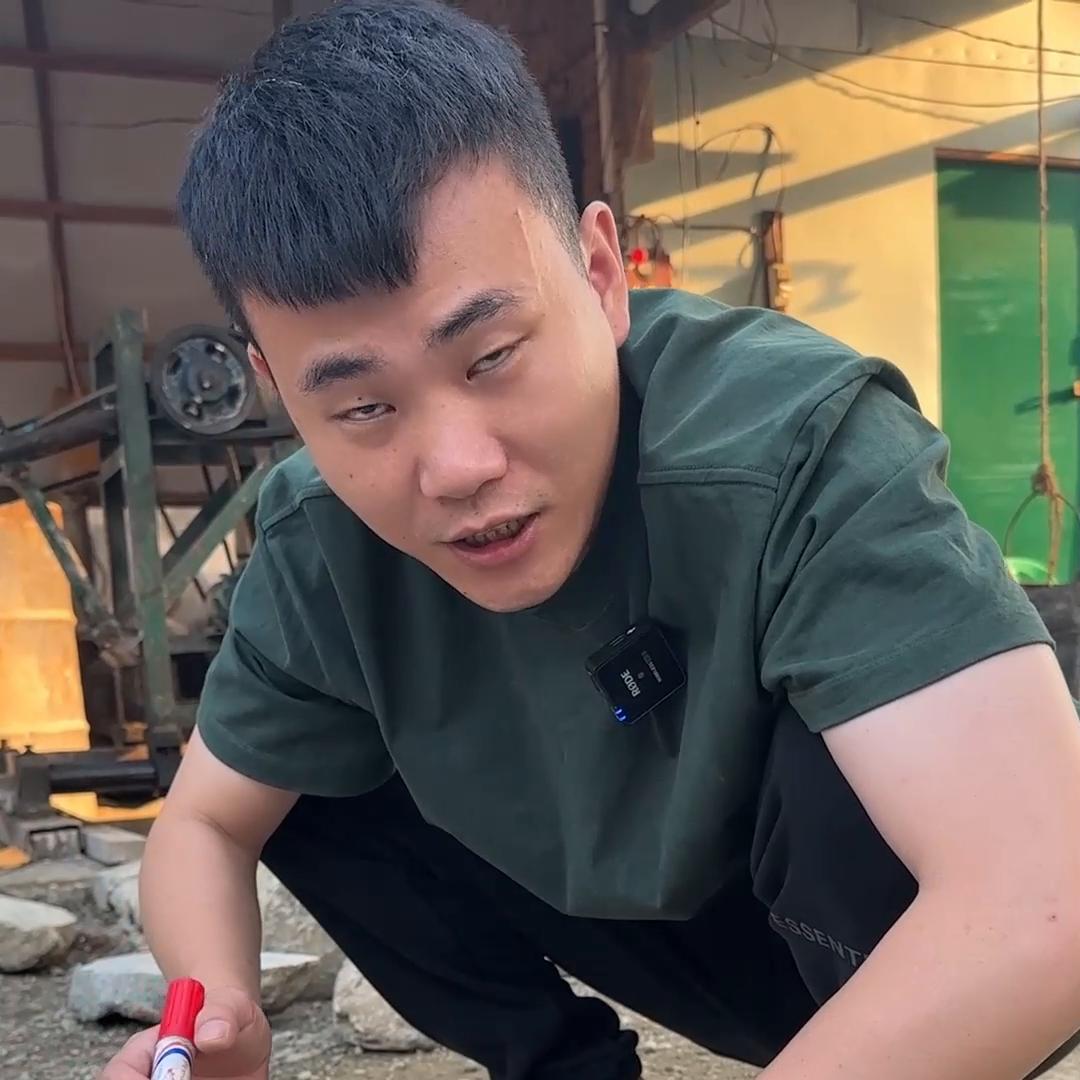 去缅甸买翡翠原石需要什么手续,很多在缅甸矿区带货的是真是假