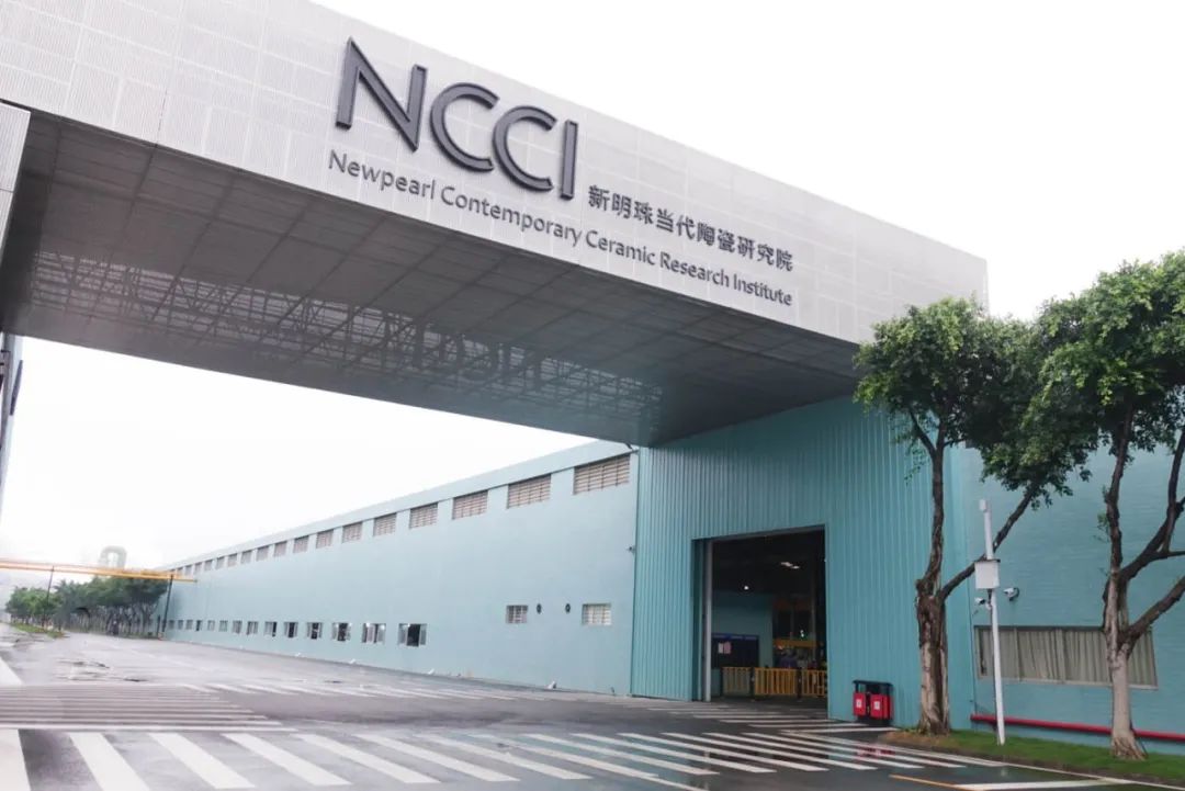 仿古赛道第一潮牌，凭什么在陶瓷行业内卷中突围？