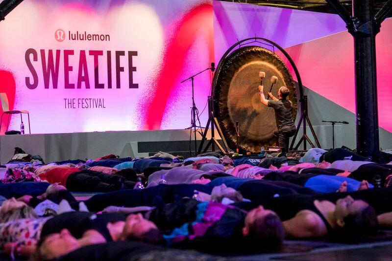 一条瑜伽裤解决千难万难,长期穿瑜伽裤会怎样