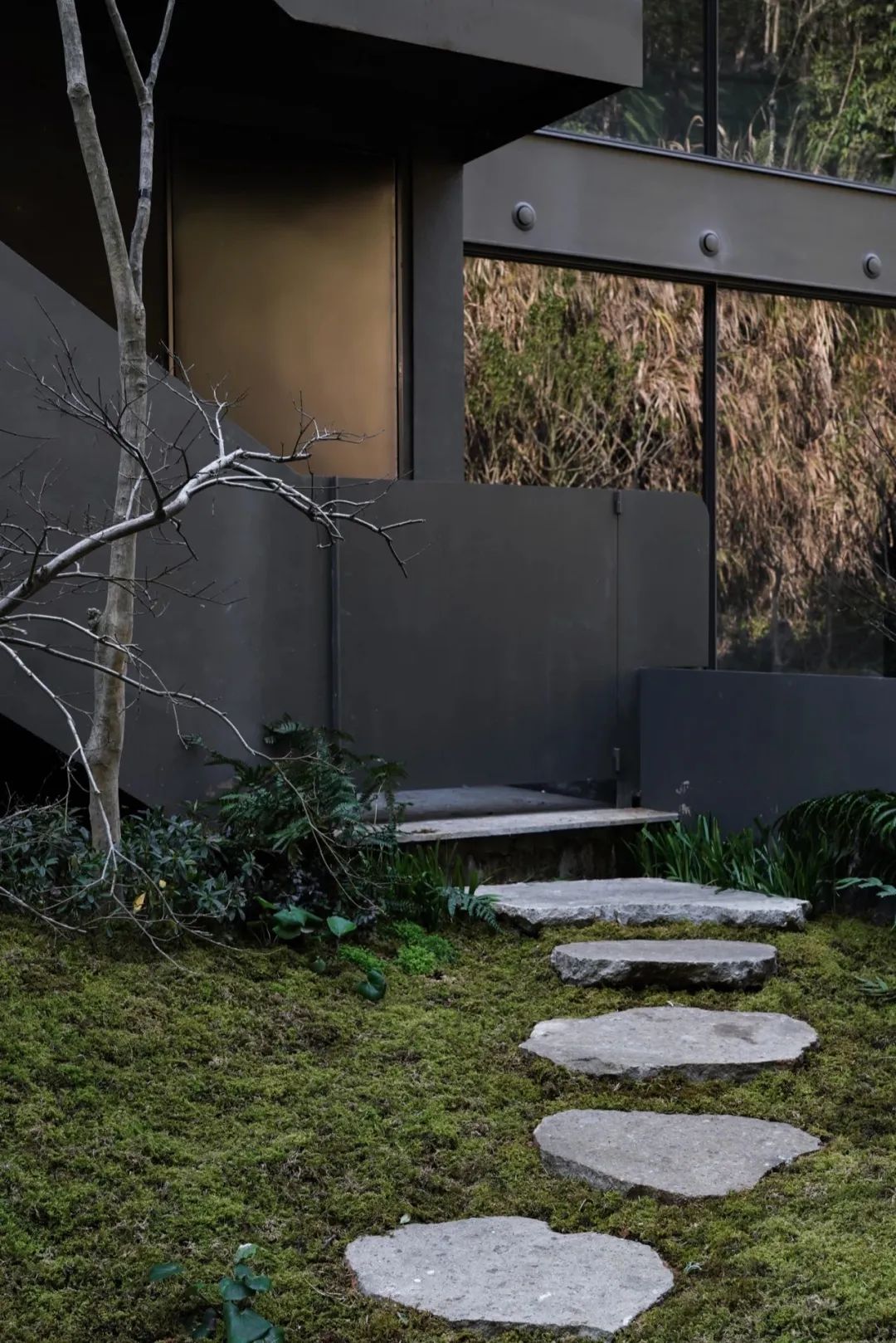 适合夏天避暑的地方民宿,贵阳市包吃住避暑酒店