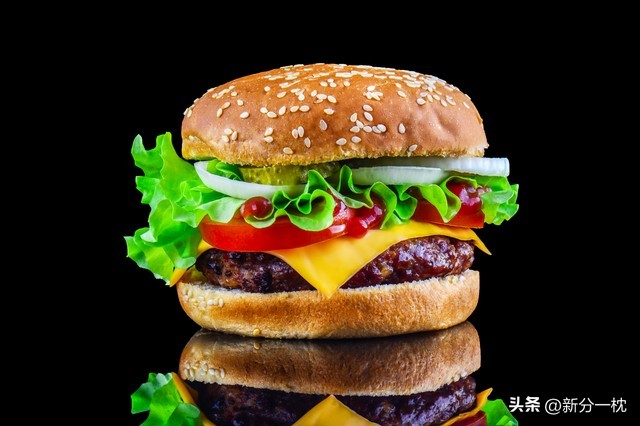 为什么很多人认为汉堡是垃圾食品,汉堡真的很垃圾没营养吗