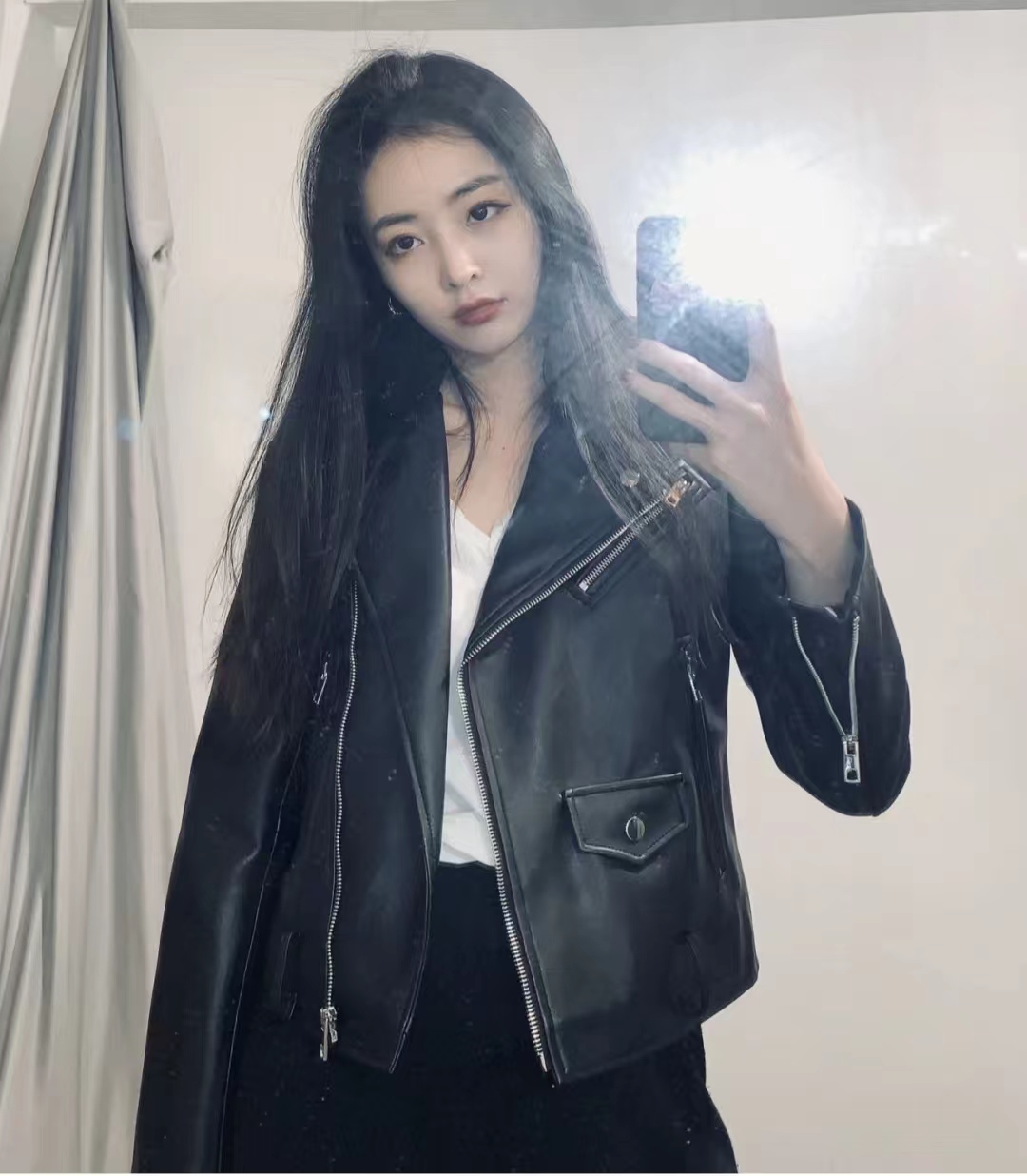 冬季黑色皮衣穿搭图片大全男,洋气黑色皮衣套装10岁