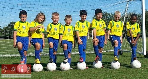 中国女足300字随笔,女足一般月收入多少