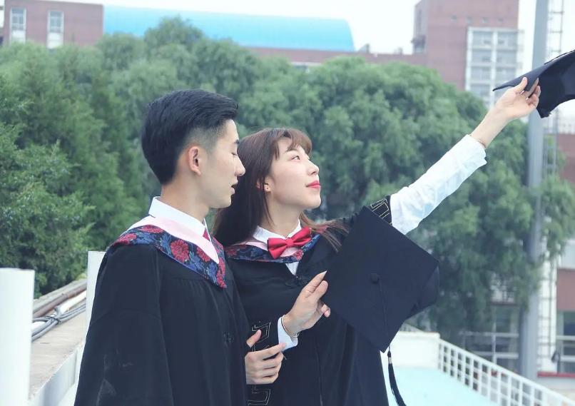 相亲市场女生误区,相亲市场男生和女生的硬伤是什么