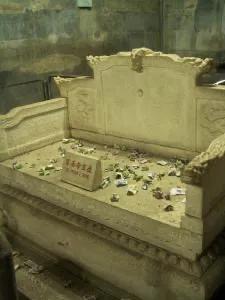 明十三陵定陵旅游攻略,明十三陵定陵发掘纪录片