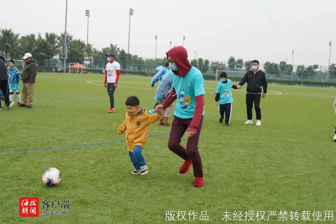 篮球乒乓球游泳夏令营,篮球训练营青少年体验课