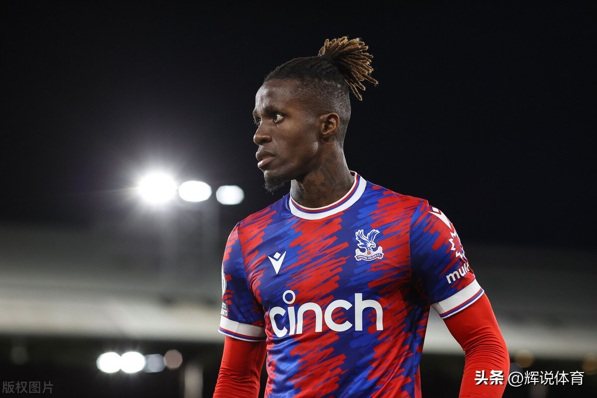 22-23英格兰球衣赞助商,2018-2019英超球衣广告赞助商