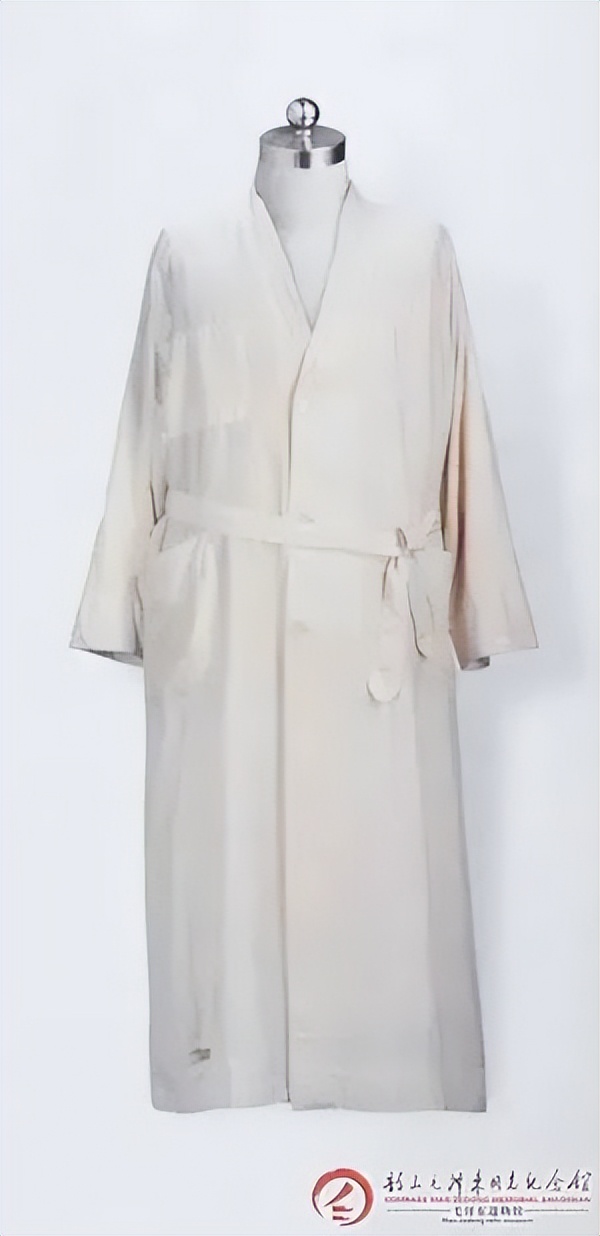 129年了，今天，我们一起缅怀伟人毛*东泽**！