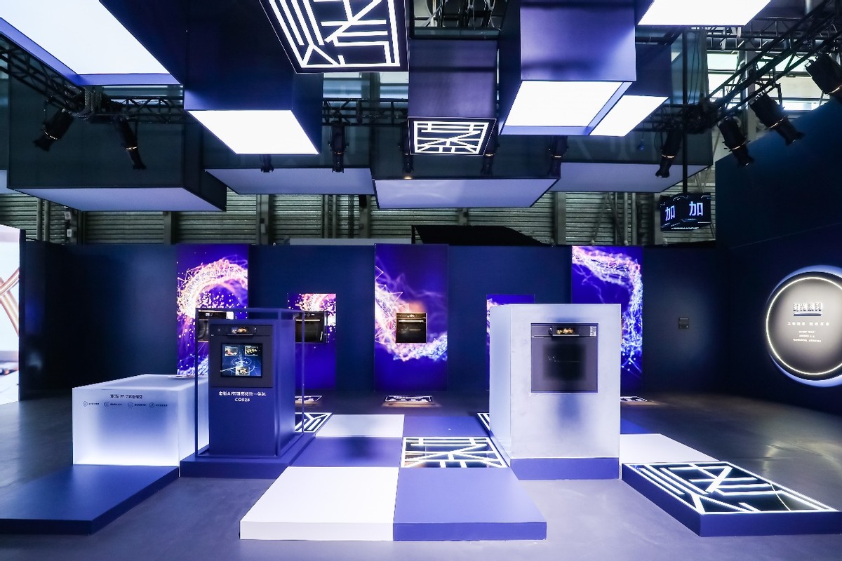 老板电器发布新物种roki数字厨电,老板数字厨电i7