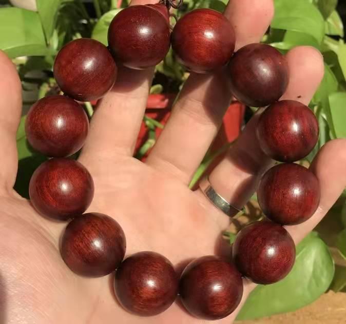 新手必看红木家具经典款式有哪些,红木怎么盘玩最好