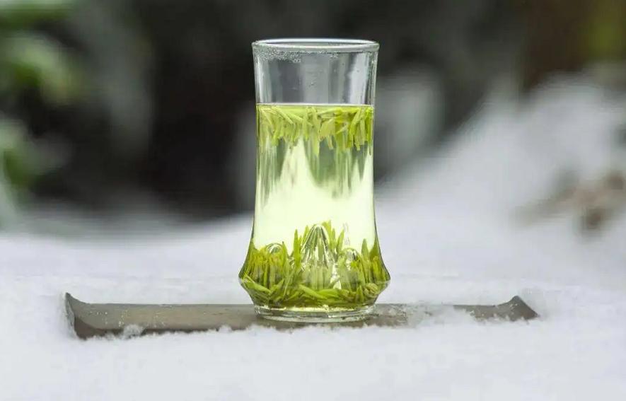 在网上买茶好还是在实体店,为什么实体店的茶贵网上的便宜