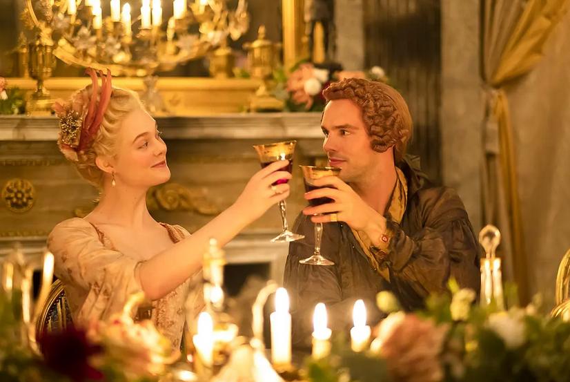 俄罗斯女帝凯瑟琳大帝剧照,凯瑟琳大帝惊艳镜头俄剧