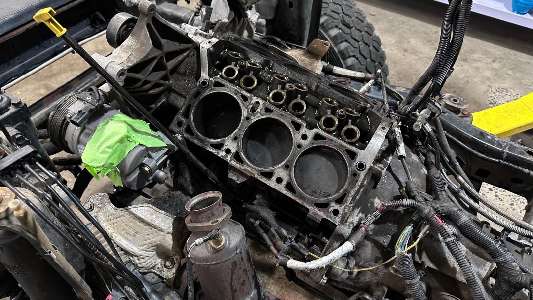 报废2.0t牧马人翻新,老款牧马人翻新大整备