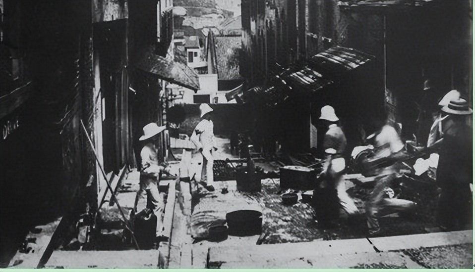 英国未从香港拿钱?外交部原副部长:香港回归前英国每年拿走千亿