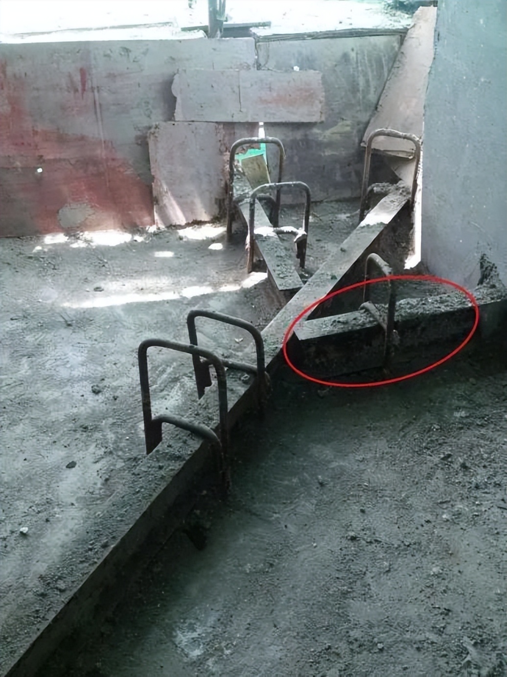 脚手架工程隐患识别图集,脚手架工程安全隐患图片讲解