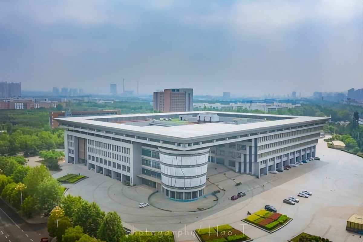 河南高校就业前景,河南科技大学招生就业趋势