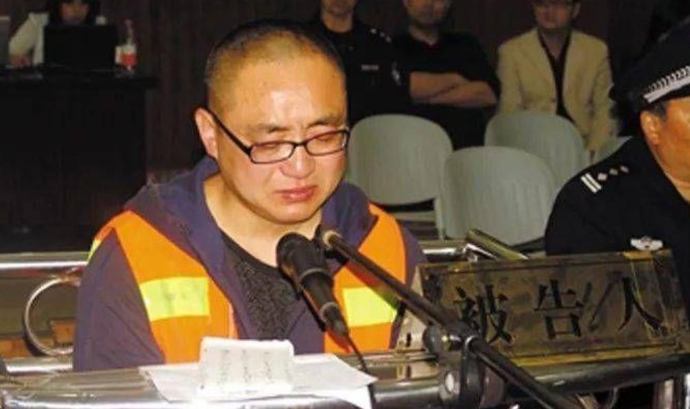 行凶潜逃16年成寺庙住持,杀人犯潜逃16年成寺庙住持