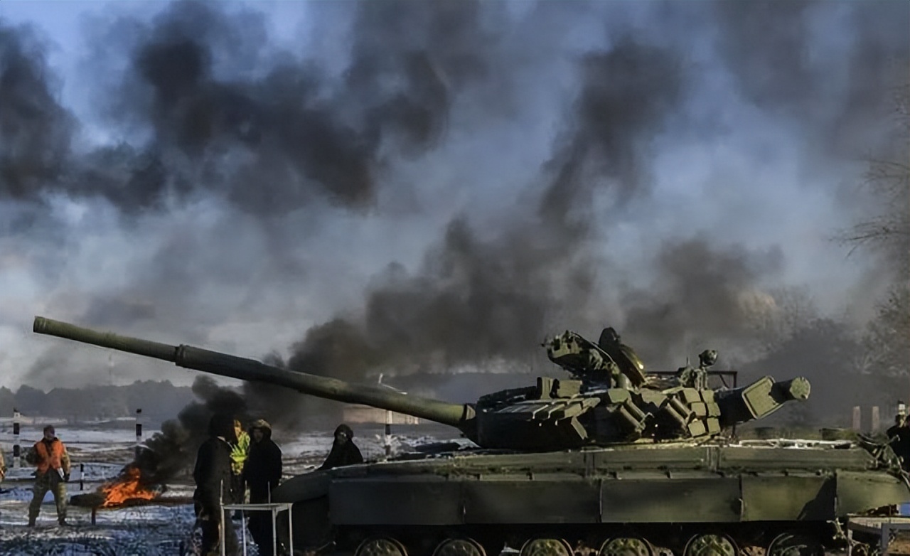 俄国防攻击乌克兰场面,俄军精确打击乌国防部视频