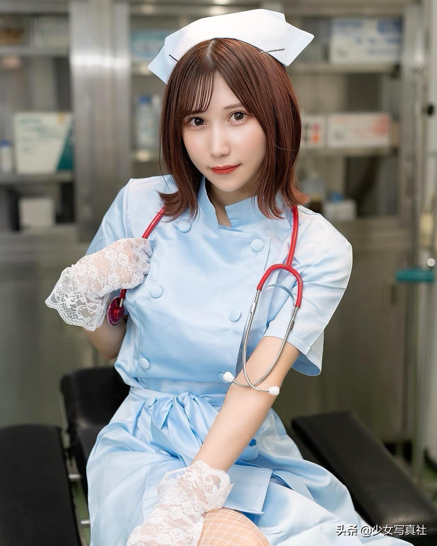 朝比奈彩超模图片,朝比奈实玖瑠的冒险