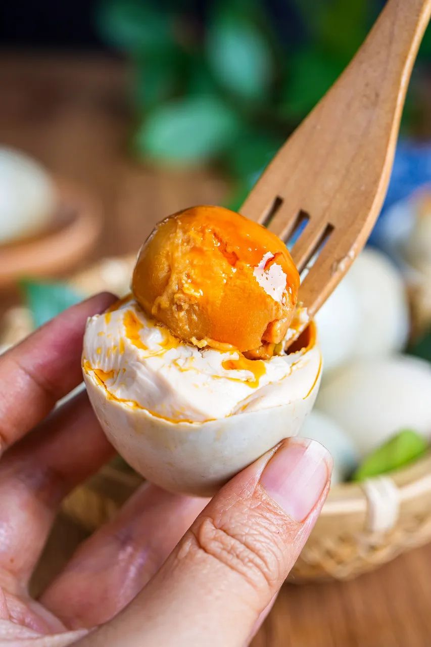 这个生活很慢,美食“泛滥”的小城藏不住了