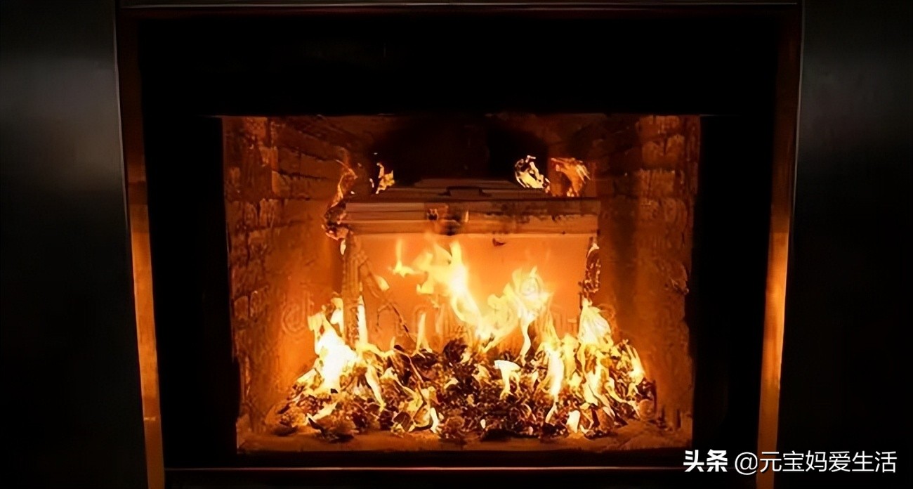 逝者穿自己的衣服可以火化吗,火化时可以穿衣服吗