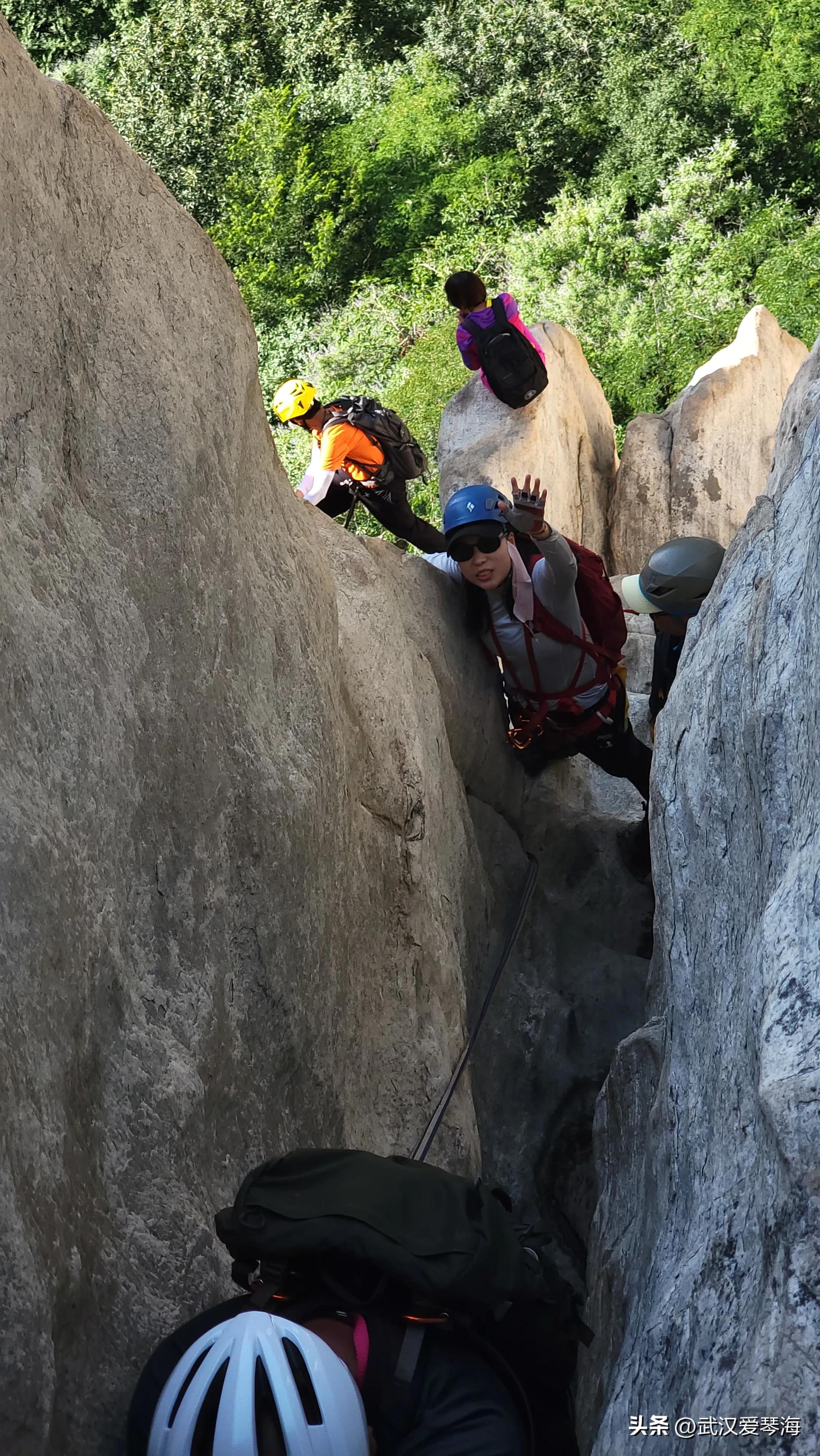 嵩山鱼道鱼脊线全景,嵩山虎头崖攀爬