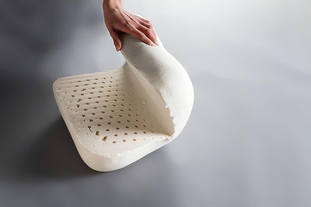 乳胶的枕头到底值不值得买,乳胶枕头真的好用吗