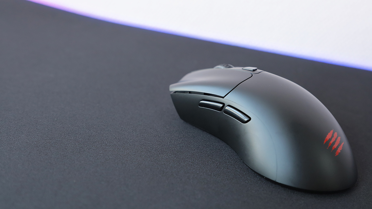 美加狮鼠标和罗技对比,美加狮mojom2游戏鼠标