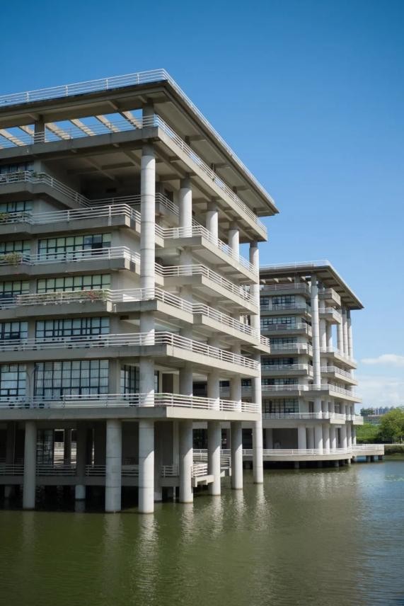 广东工业大学录取通知书什么样的,广东工业大学录取通知书出来了吗