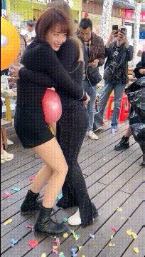 轻松一刻：这样的破电脑，收废品的竟然出价500块钱收，真是疯了