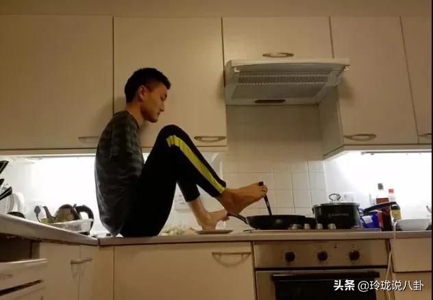 杨孟衡失去双臂的全过程,无臂学霸杨孟衡的故事