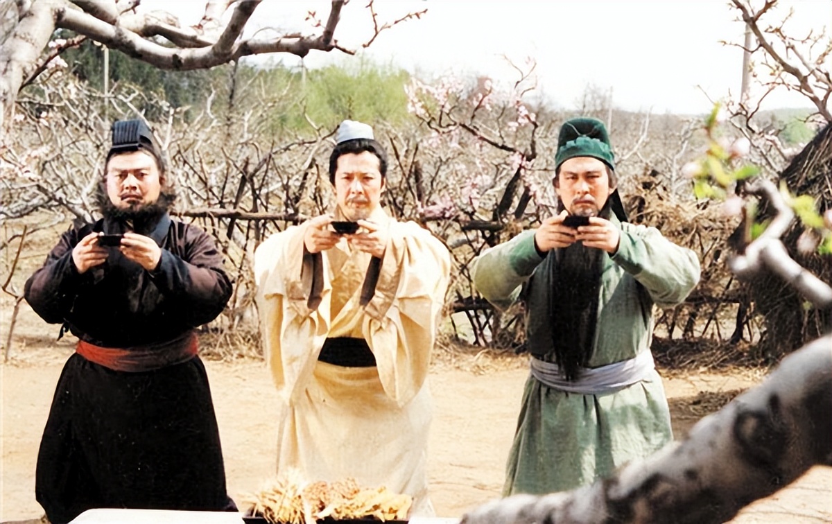 七大名著为何变成四大名著了,八大名著为什么会被变成四大名著