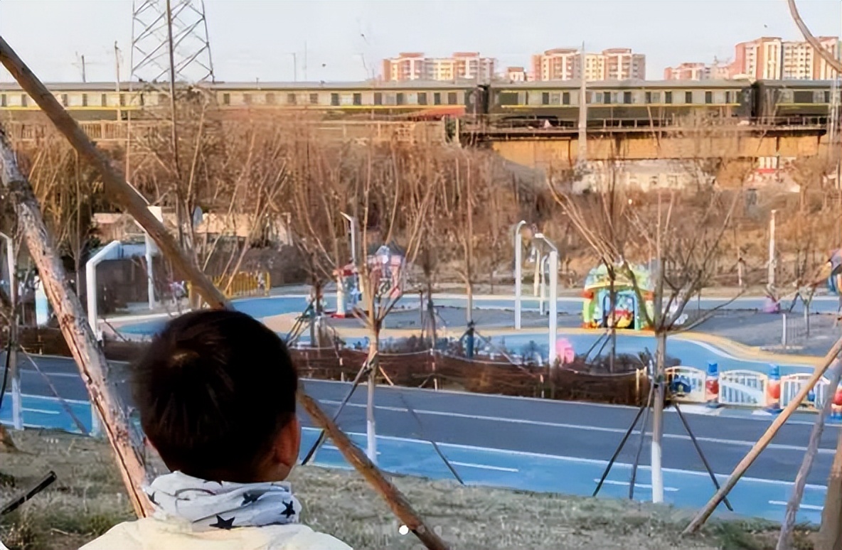 推荐一个遛娃避暑胜地,石景山遛娃宝地