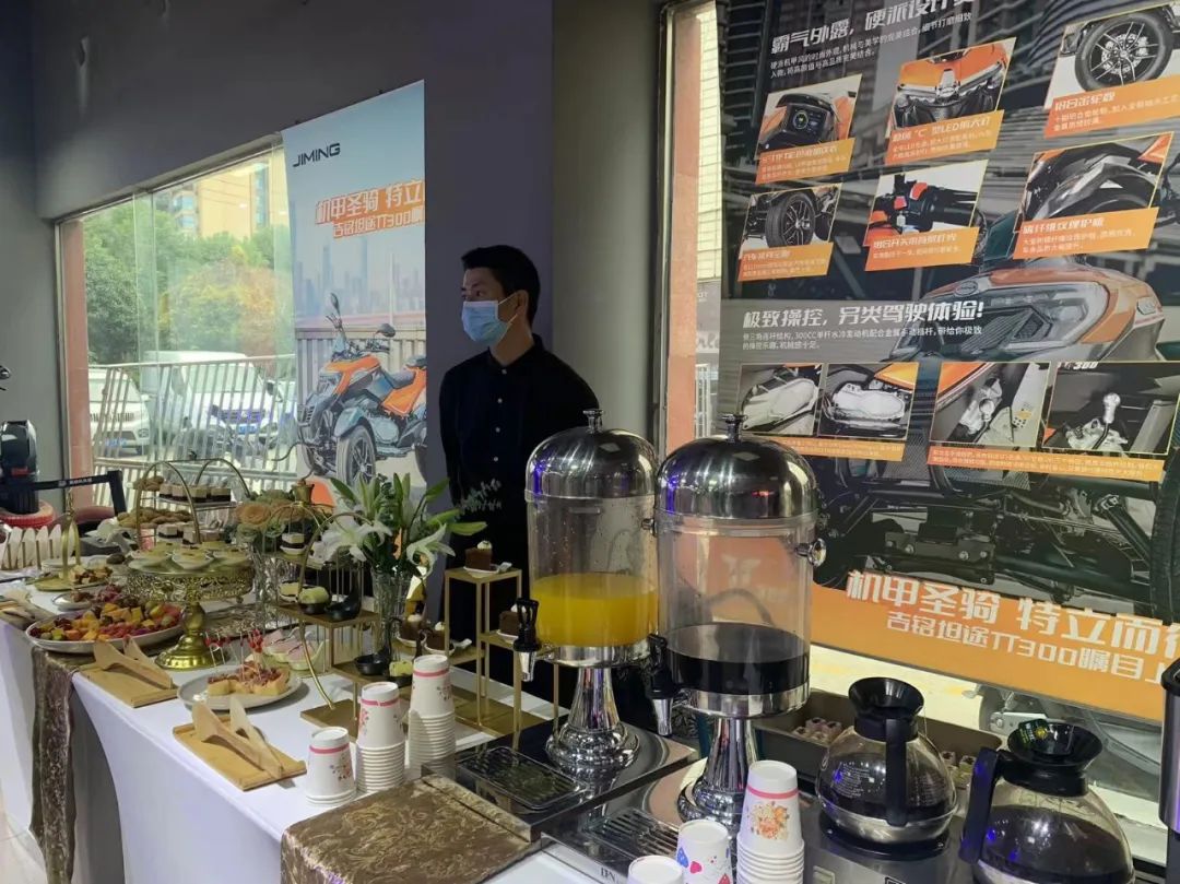 吉铭倒三轮摩托车175,吉铭推出坦途tt300小视频