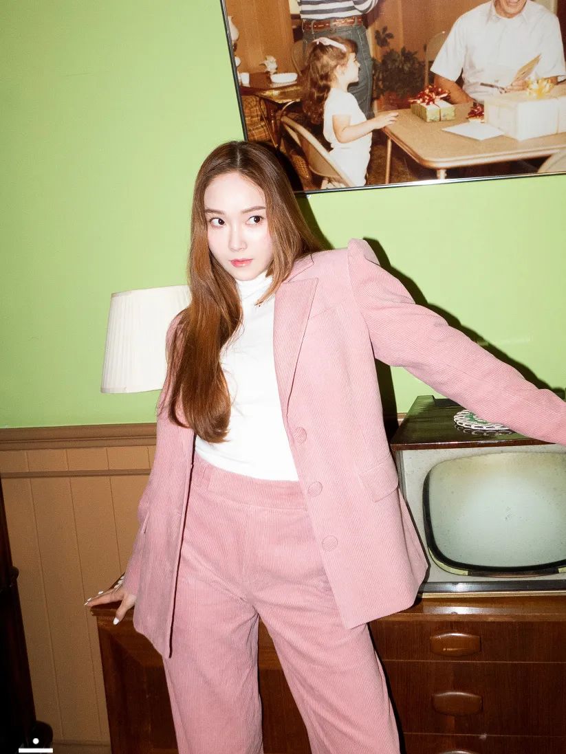 明星开副业？欧阳娜娜官宣个人品牌nabi，单买还不包邮