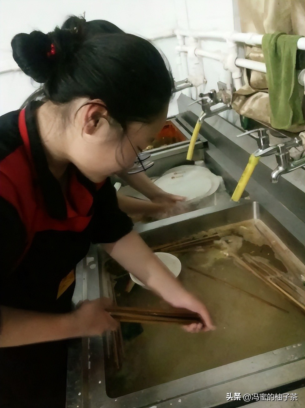 浙江富婆宾利姐征婚视频,浙江富婆宾利姐年轻时候