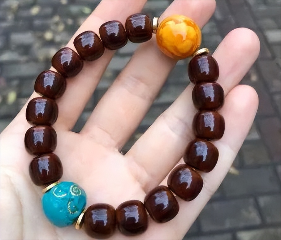 最适合懒人的文玩核桃,哪个文玩手串适合懒人