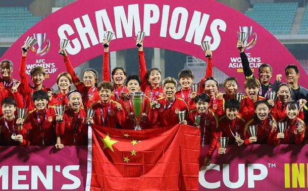 对女足的赞美的句子,对女足精神的观点