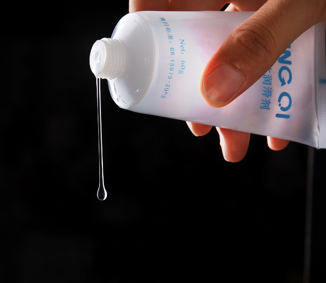 人体润滑剂，对女性伤害大还是对男性？能长期用吗？看完涨知识