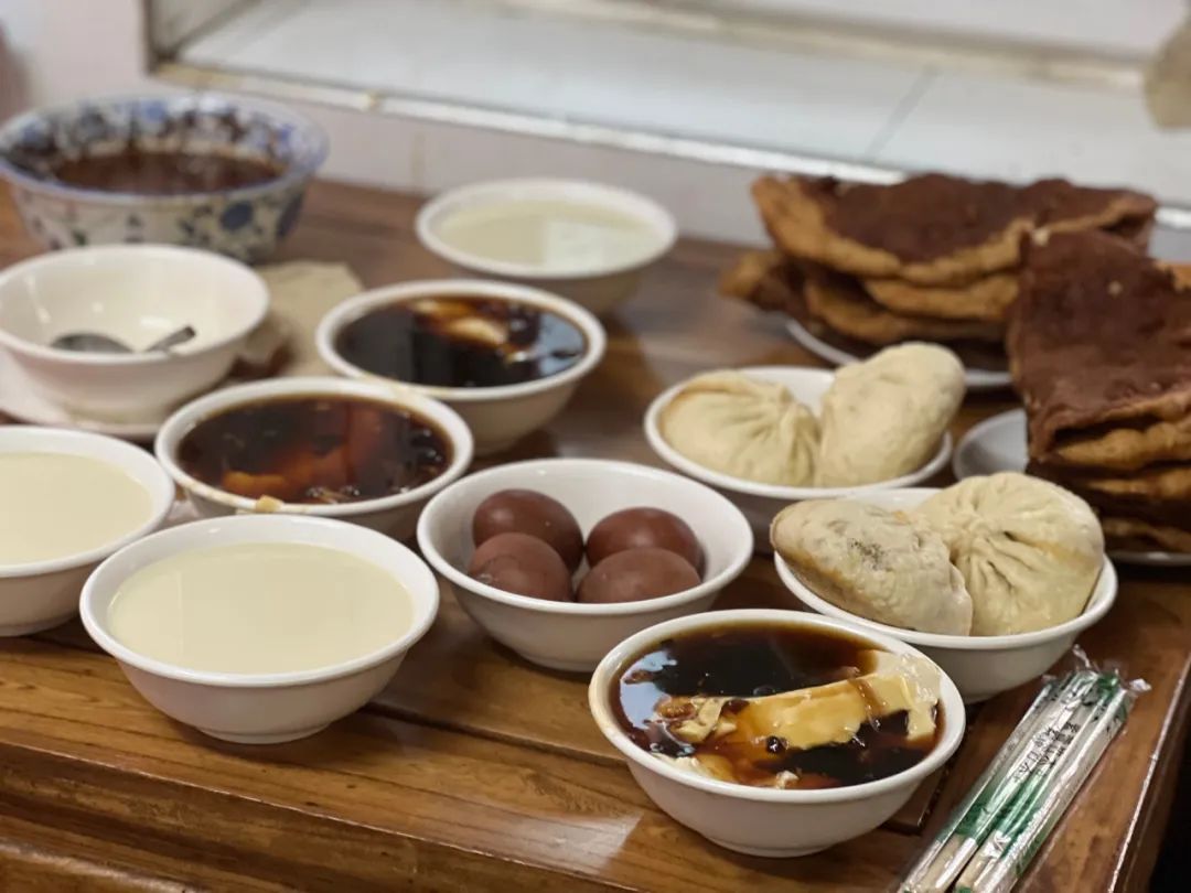 黑窑厂糖油饼地址在二环外,北京黑窑厂糖油饼分店地址