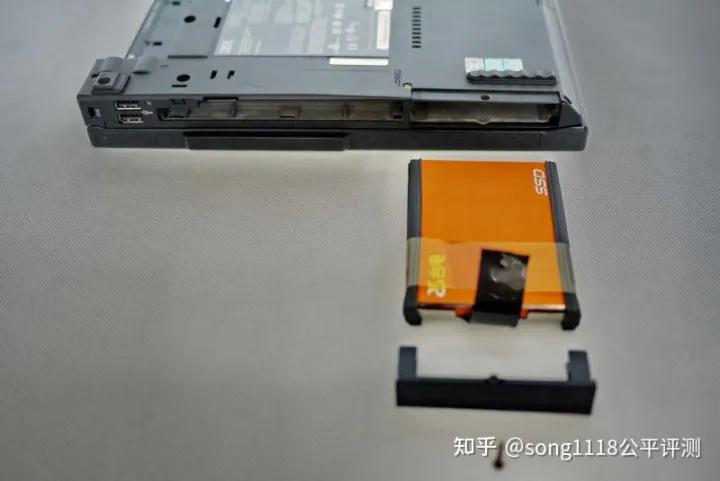 经典笔电复刻机51nbT70评测：依然可以ThinkPad！