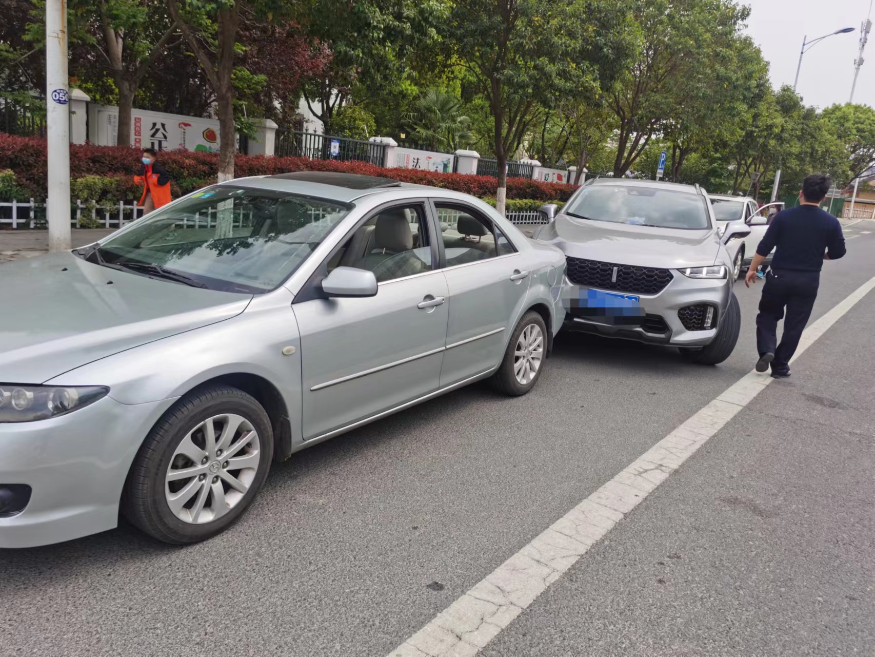 长城汽车连跌三天不涨原因,长城汽车为什么股价跌得这么厉害