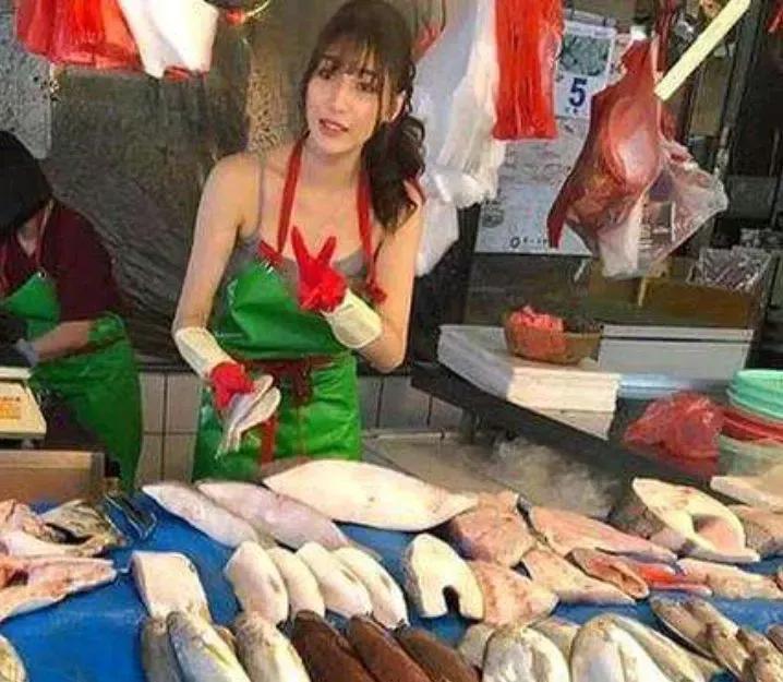 一年挣50万的小生意,月入10万的10个小生意