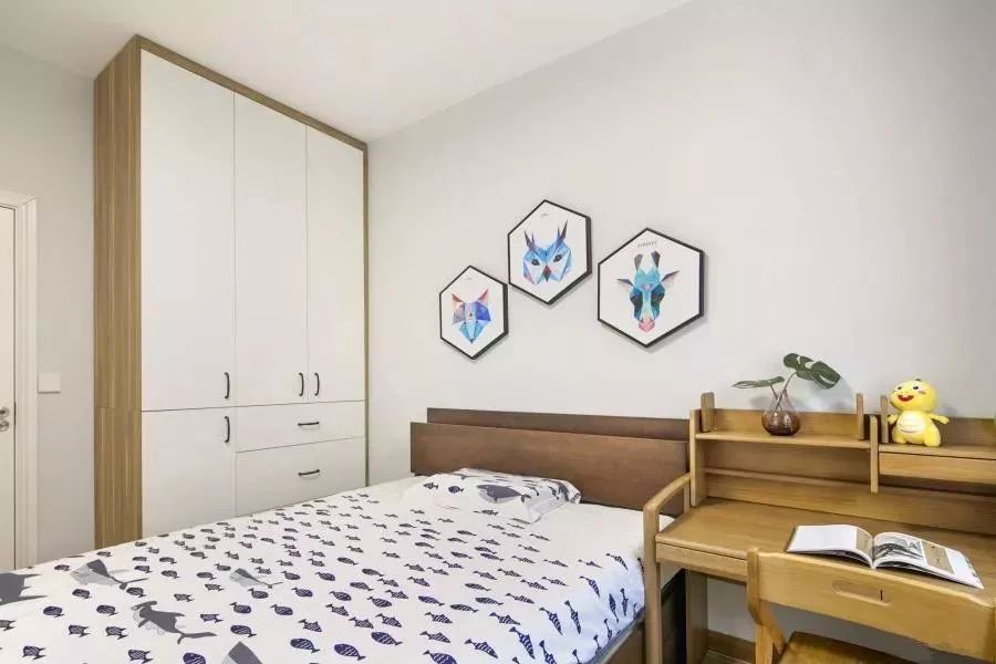 现代简约实木家具装修图片,简约现代装修风格实木家具