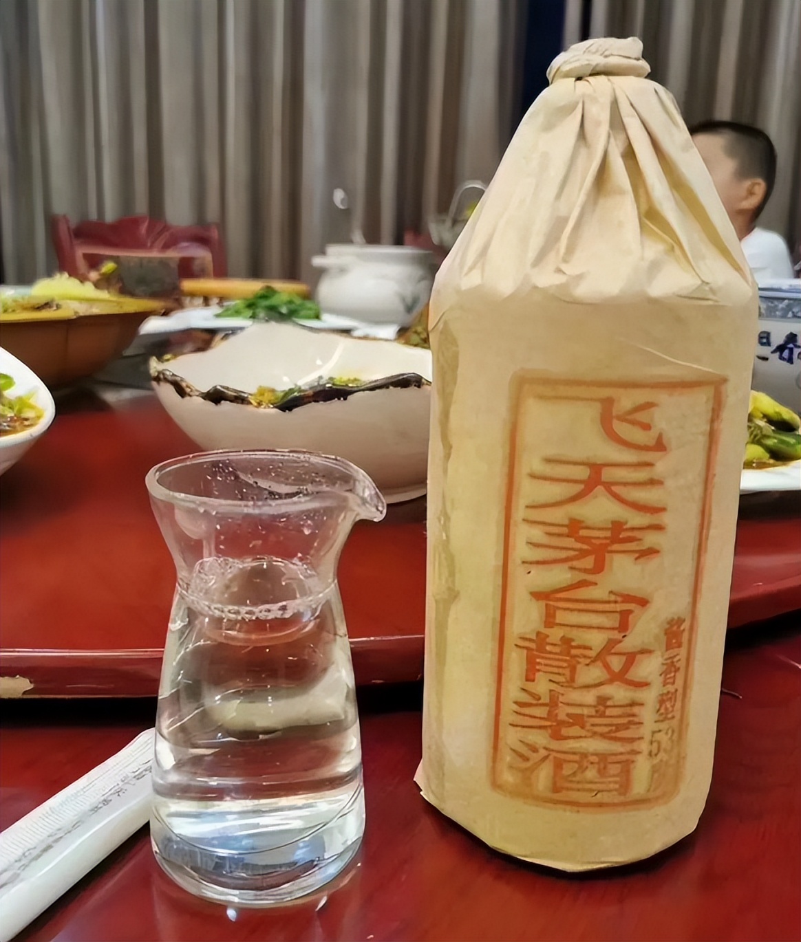 几块钱的茅台敢不敢喝,直播卖茅台五粮液的套路