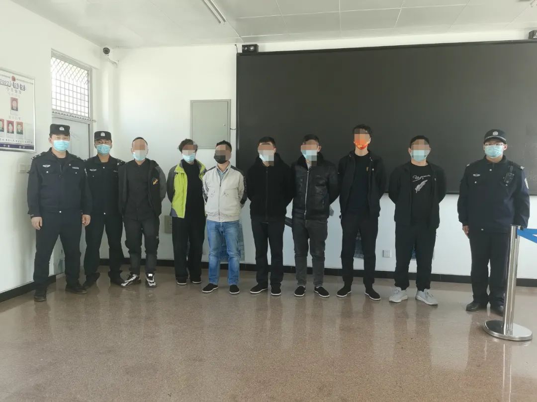 赌博别人出老千能报案吗,举报赌博出老千