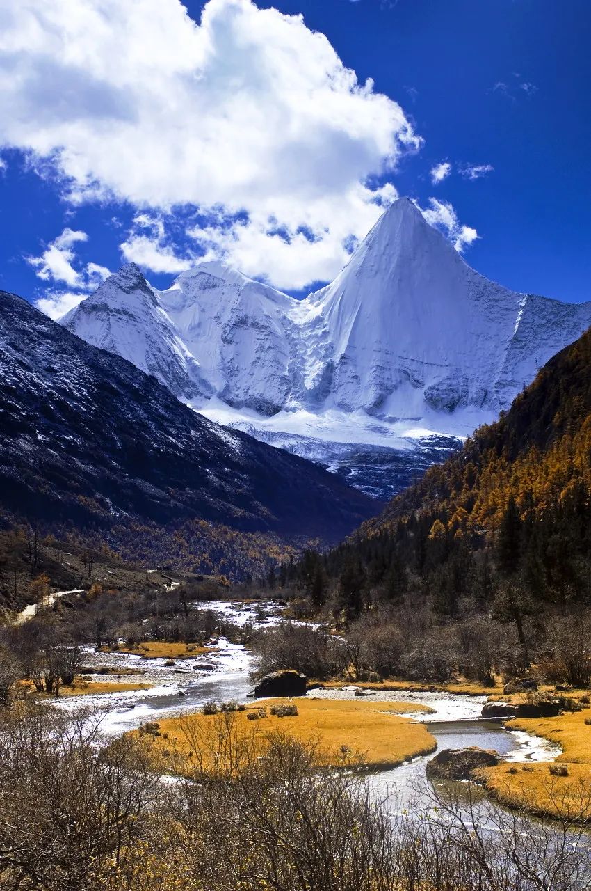 中国十大最自虐徒步路线,中国十大经典徒步线路