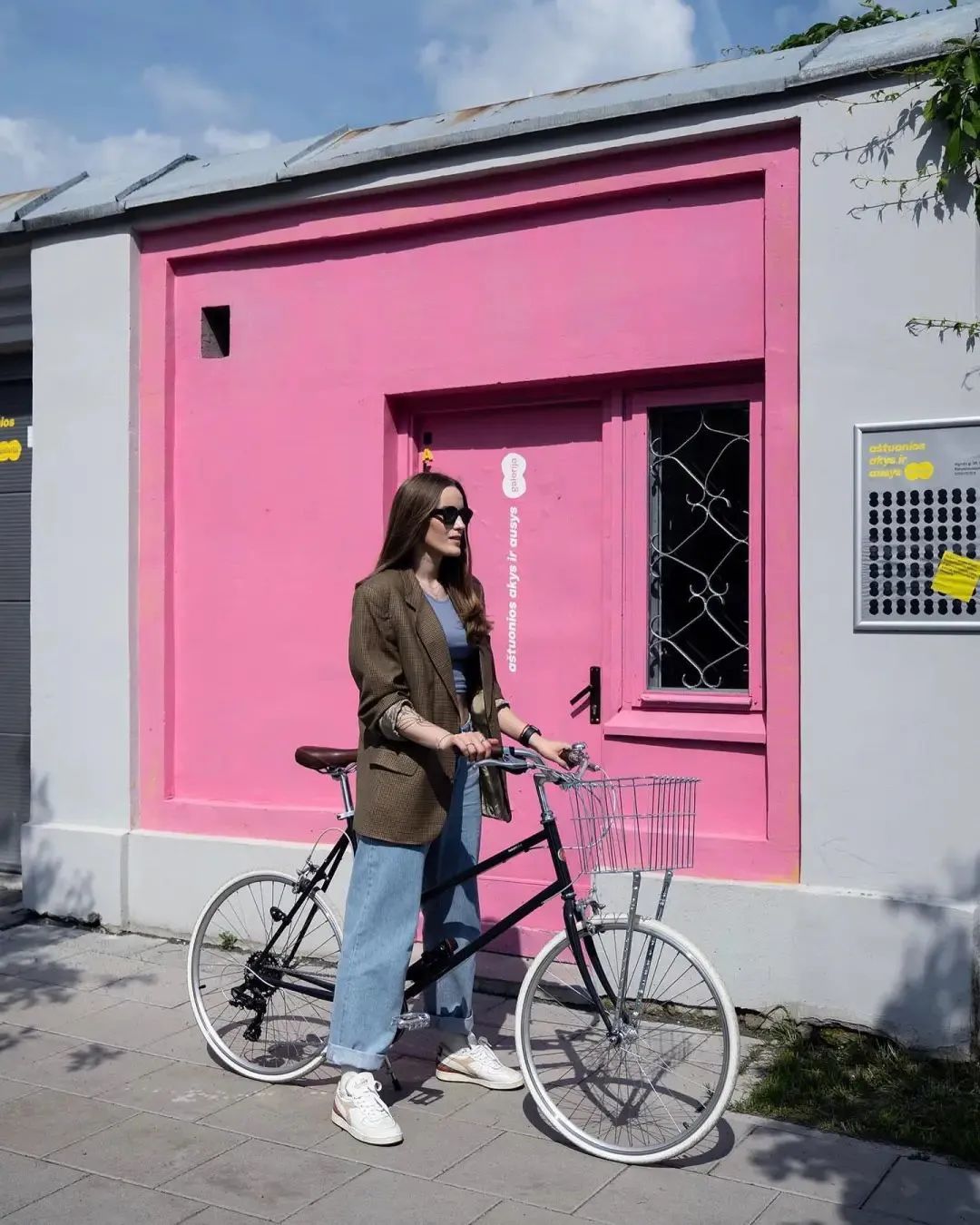 继露营热之后，这届年轻人爱上了城市骑行！CycleChic了解一下