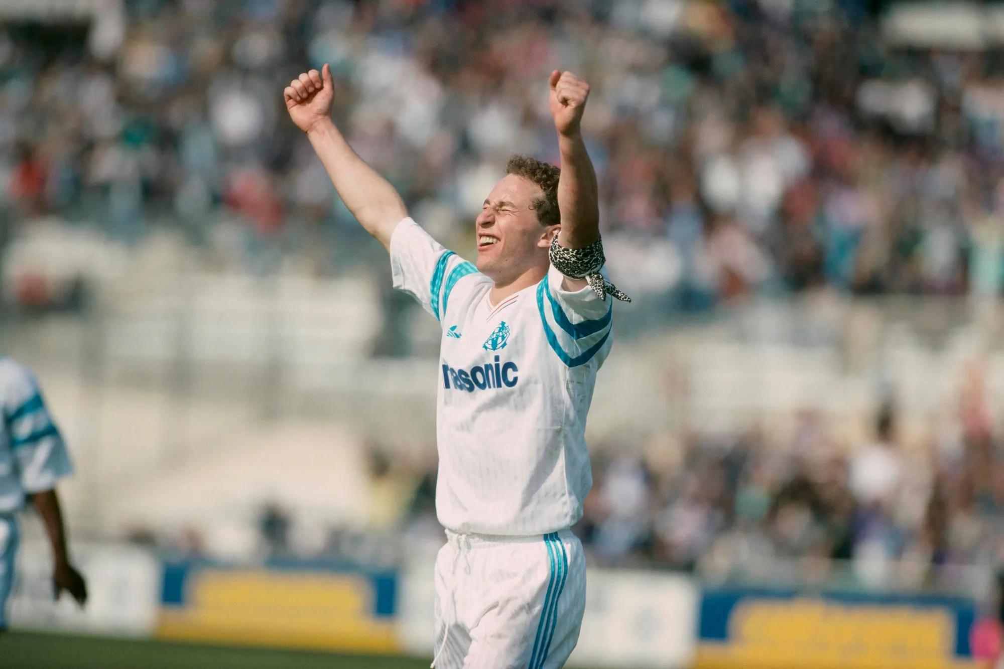 帕潘狂飙30球无人撼动射手王座——记1989/90赛季法甲射手榜